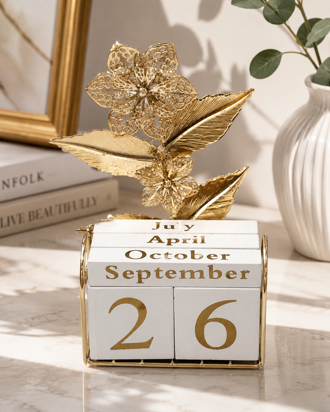 Luxury Gold Perpetual Wooden Block Calendar – Elegant Desktop Home & Office Decor